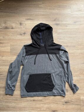 Hooded Long Sleeve Sweatshirt